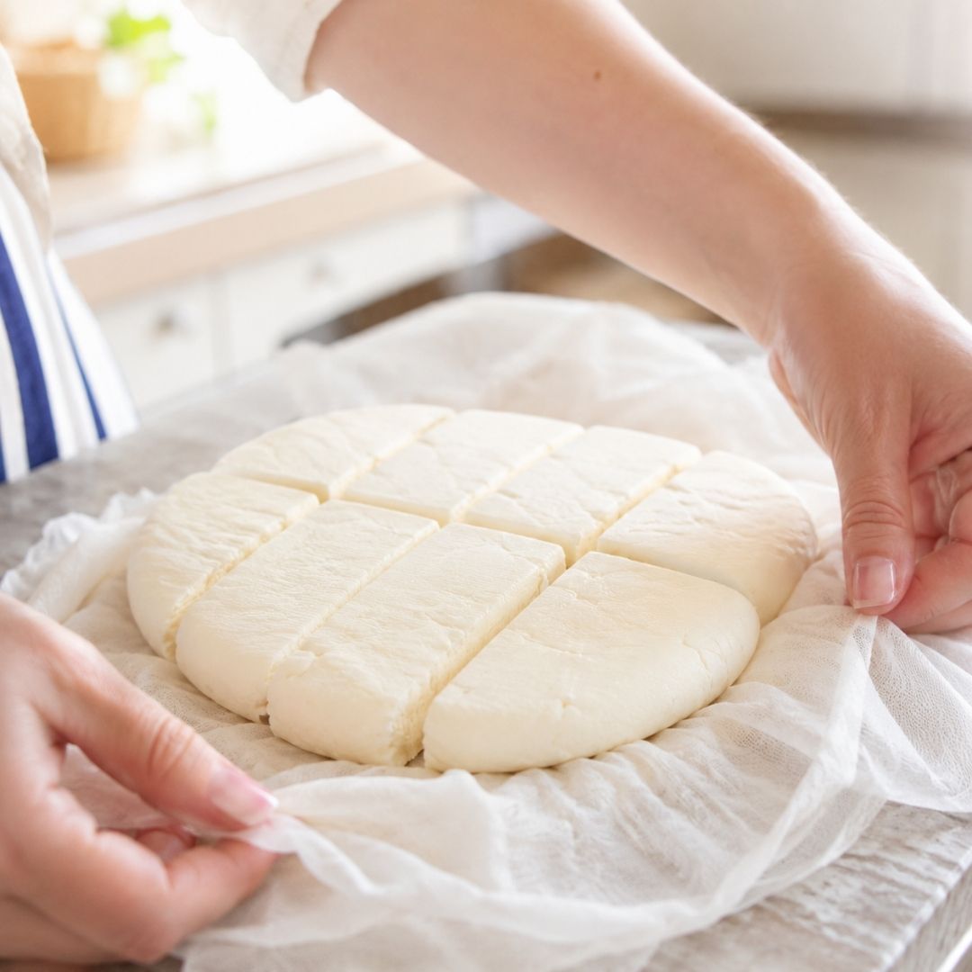 big cheese making kit halloumi being stretched